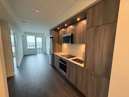 For Lease - 60 Central Park Roadway N/A Unit# 1301, Toronto, Ontario - Photo 1