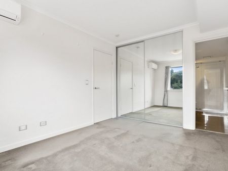 Convenient East Victoria Park Apartment! - Photo 3