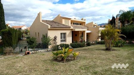 Alquiler de casa o chalet independiente en Cuesta del Palmar - Photo 2