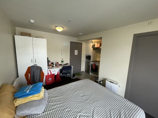Apartment Living - Photo 1
