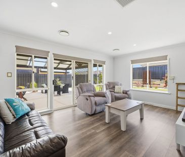 107 Somerset Grove, Craigmore SA 5114 - Photo 2