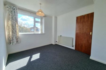 Howard Close - Photo 3