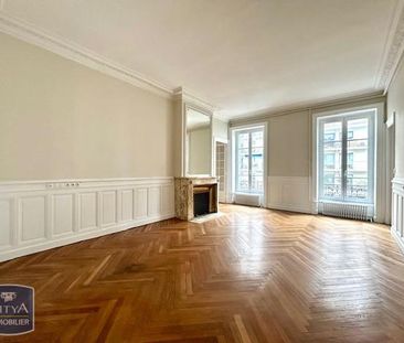 Location Appartement 6 pièces 139m² LYON 3ème - Photo 5