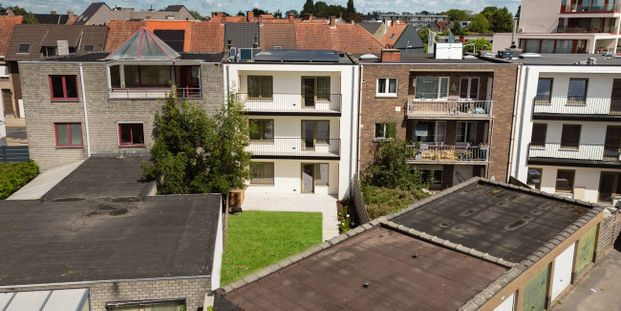 Appartement te huur in Roeselare voor € 750 met 2 slaapkamers - Photo 1