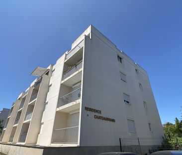 Location Appartement 4 pièces 75m² ANGERS 49000 - Photo 6