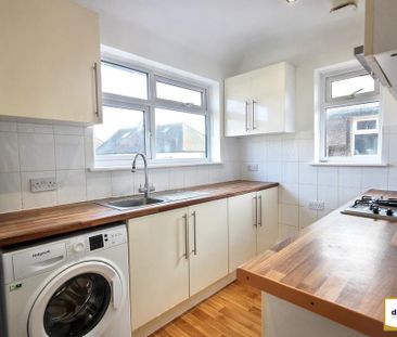 2 bedroom maisonette to rent - Photo 4