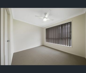 2/184 Denton Park Drive, Aberglasslyn, NSW 2320 - Photo 6