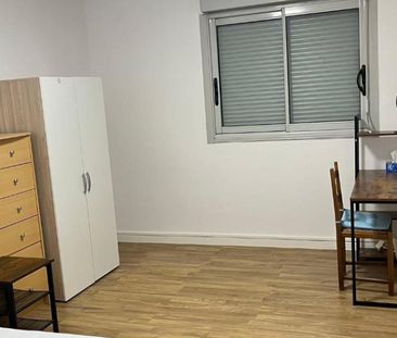 Louer appartement 4 pièces de 86 m² - Photo 6
