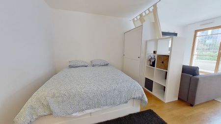 Location Appartement 1 pièce 37m² - Photo 2