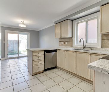 For Lease - 38 Milkweed Crescent Unit# Upper, Brampton, Ontario - Photo 5