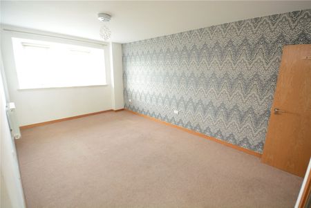 East Float Quay, CH41 1DP, Wallasey - Photo 4