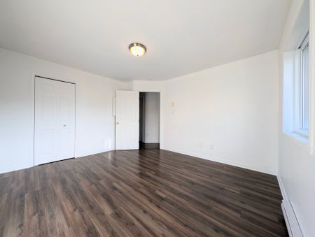 Rue de Londres, J4Y 0N3, Brossard - Photo 2