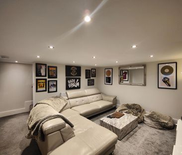 3 bedroom end of terrace house to rent - Photo 3