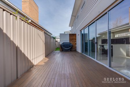 226 Myers St Geelong - Photo 3