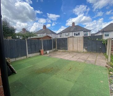 3 bedroom semi-detached house to rent - Photo 3