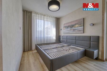 Pronájem bytu 3+kk 77 m² - Photo 3