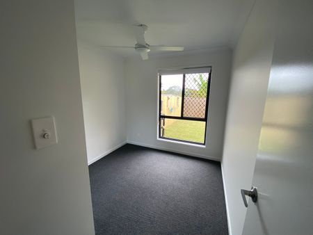 Well Presented 2-Bedroom Duplex - Photo 4