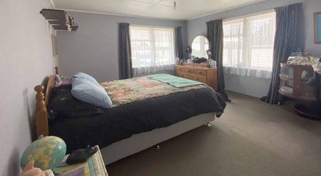 Affordable Living with Extra Space - Photo 2