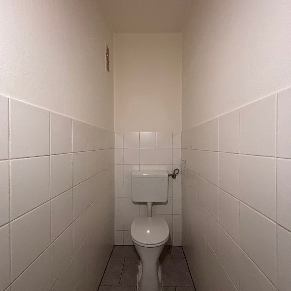 2-Zimmer-Wohnung im 3. Obergeschoss mit Balkon - Foto 1