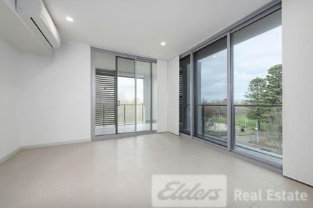 HIGH RISE APARTMENT - Photo 5