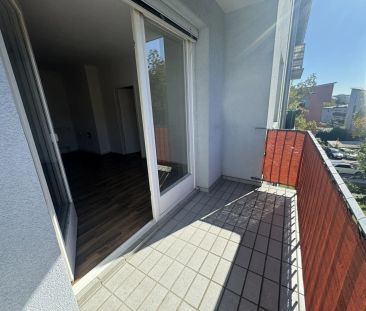 2 Zimmer Genossenschaftswohnung mit Balkon! - Foto 1