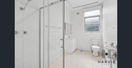 Conveniently Located Private Room - Utilities Included - 3 Rooms Available - Photo 2