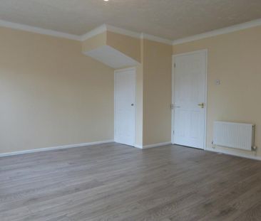 4 bedroom detached house to rent - Photo 3