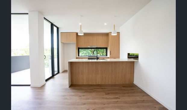 WELL DESIGNED APARTMENT - Photo 1