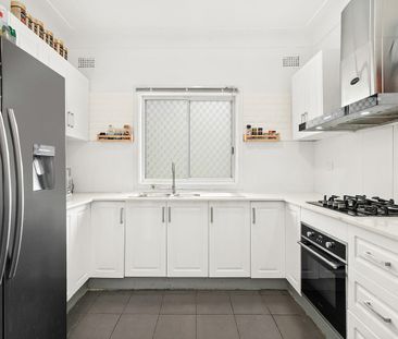 1/52 Rosemont Street, Wollongong, NSW 2500 - Photo 3