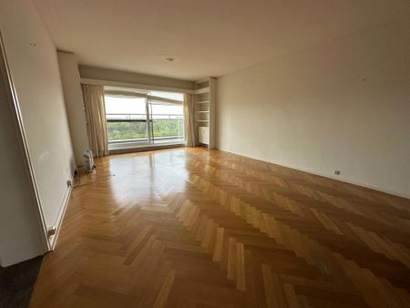 Prachtig appartement met uniek zicht op een rustige ligging - foto 3