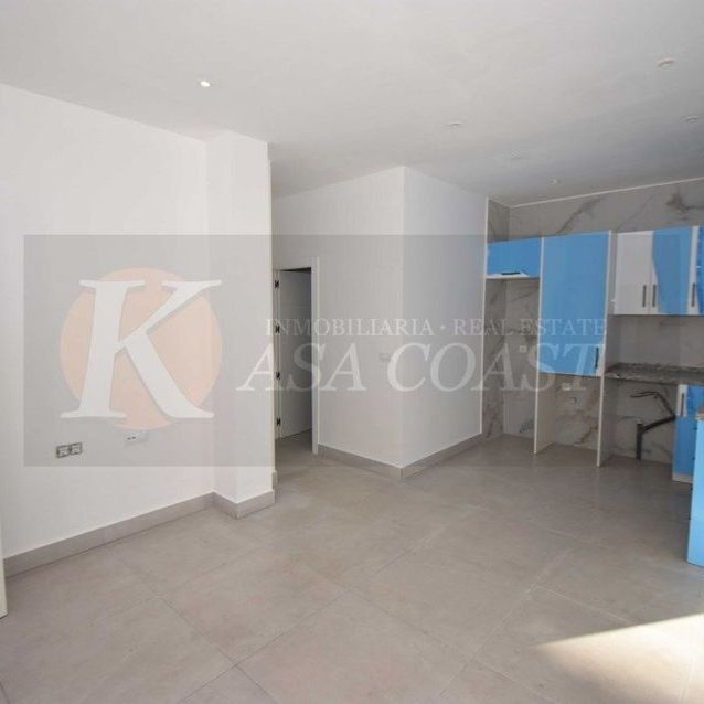 Alquiler de piso en Torreblanca del Sol - Photo 1