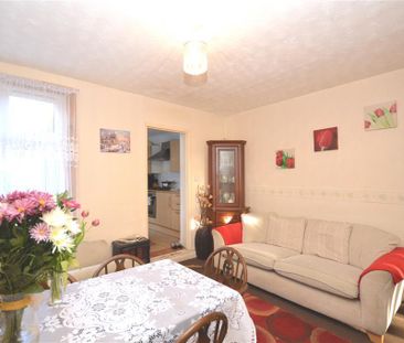 3 bedroom property to rent - Photo 1