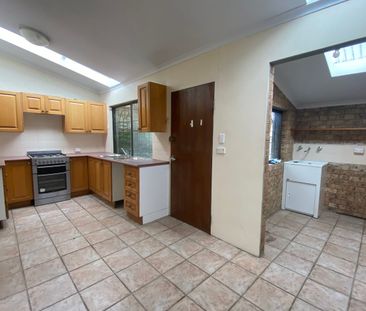 "Heddon" – Federation Charm in a Premier Marrickville Location - Photo 3