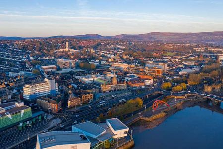 Upper Dock Street, Newport, NP20 - Photo 2