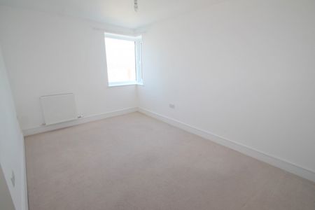 West Plaza, Town Lane, Stanwell, Staines-Upon-Thames,TW19 - Photo 2