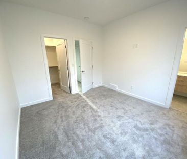 Edmonton Unfurnished townhouse Rental in Forest Heights - Beautiful... - Photo 5