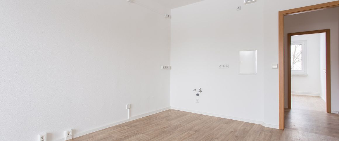 Frisch renoviert - 4-Raum Wohnung in toller Lage - Photo 1