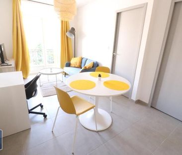 Location Appartement 1 pièce 27m² ST ETIENNE 42000 - Photo 3