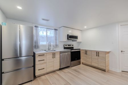 For Lease - 37 Ballantrae Way Unit# B, Kanata, Ontario - Photo 4