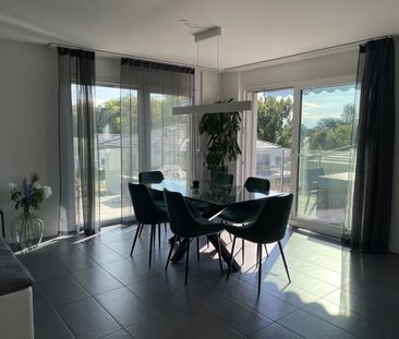 MAGNIFIQUE APPARTEMENT AVEC BALCON À 200M DU LAC - Foto 2