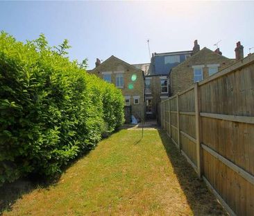 Nursery Road, Chelmsford, Essex, CM2 - Photo 3