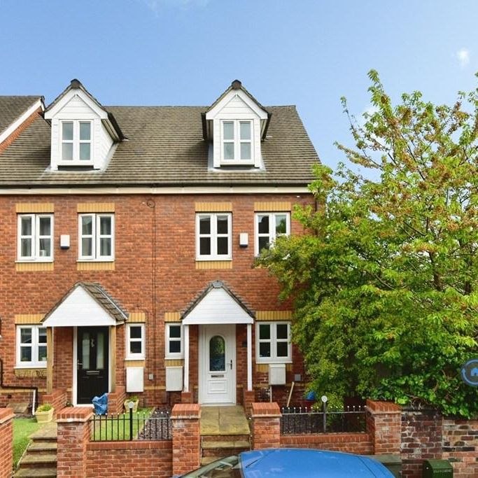 3 bedroom semi-detached house to rent - Photo 1