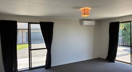 Lovely Family Home - Photo 3