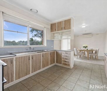 9 Leura Street, DONCASTER EAST - Photo 4