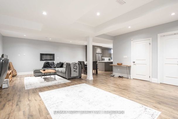 For Lease - 106 Port Royal Avenue, Vaughan, Ontario - Photo 1