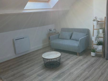 Location Appartement 1 pièces 19 m2 à Saint-Quentin - Photo 4