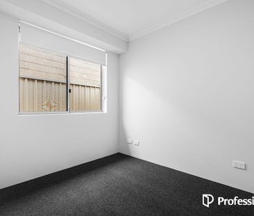 Brand New 4 x 2 Rear Villa - Photo 6