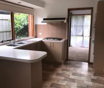 Great Family Home in a Convenient Location - Photo 5