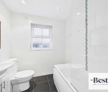 Apartment 6 96-98 Glenarm Road, Larne, BT40 1DS - Photo 3