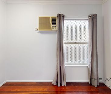 Charming Home in Koongal - Photo 2